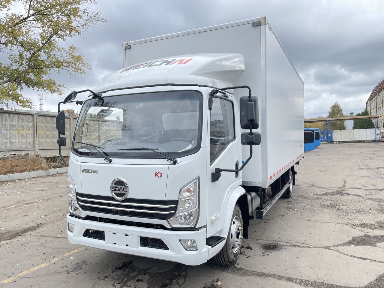 SDAC K12 (11,4т) ИЗОТЕРМИЧЕСКИЙ ФУРГОН 6,4×2,6×2,5м